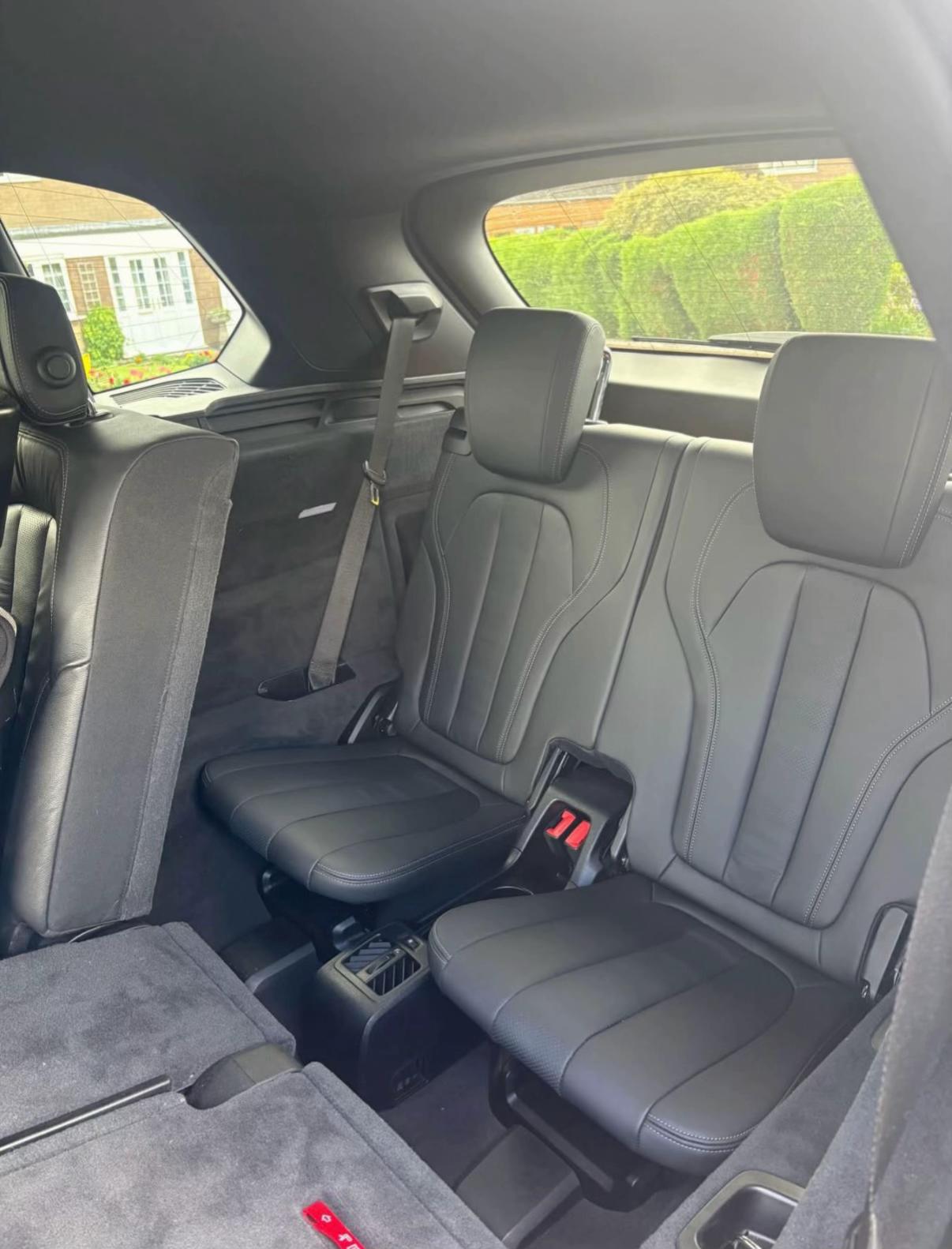 BMW X5 - Image 12