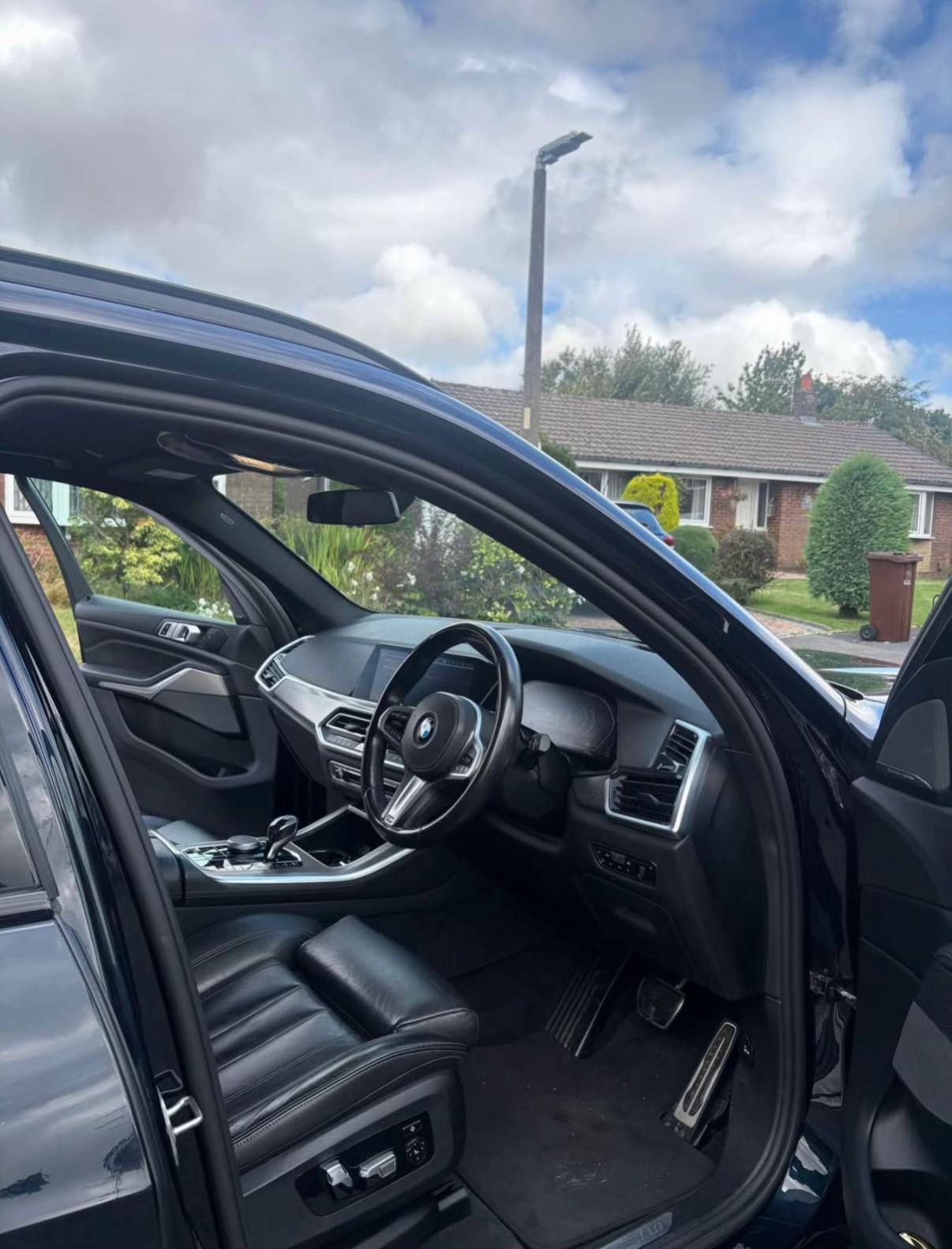 BMW X5 - Image 13