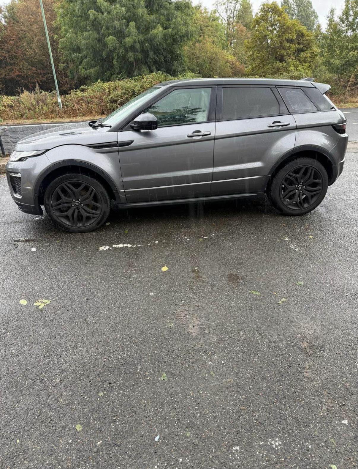 Land Rover Range Rover Evoque - Image 3
