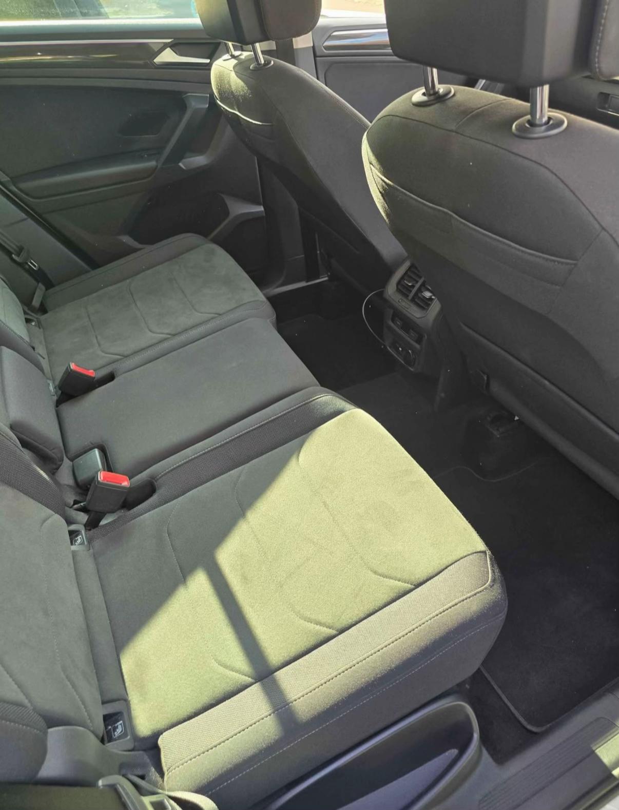 Volkswagen Tiguan - Image 6