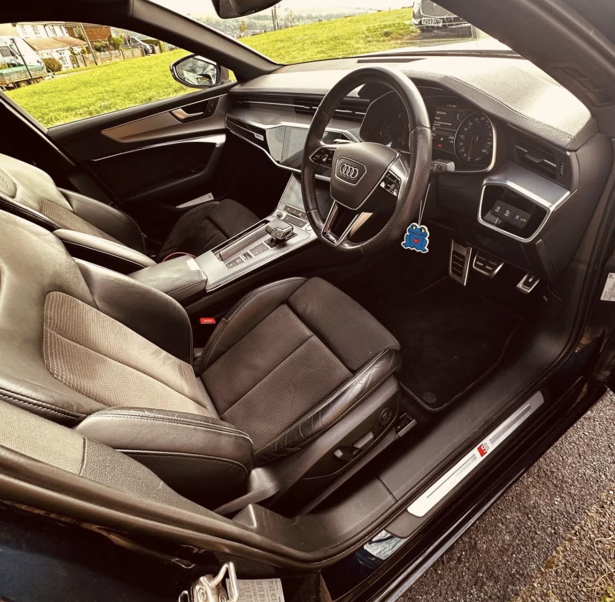 Audi A6 - Image 8